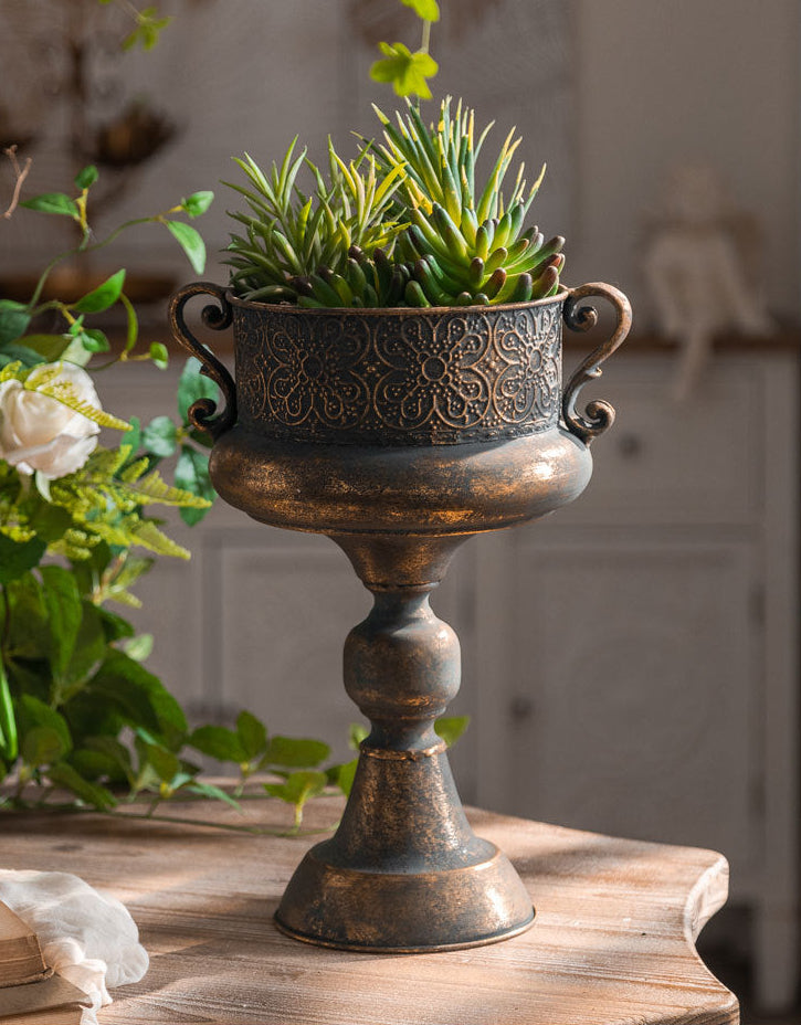 Antique Iron Dried Vase