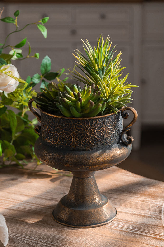 Antique Iron Dried Vase