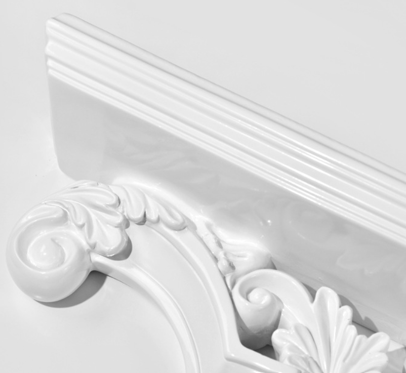 Ornamental wall shelf